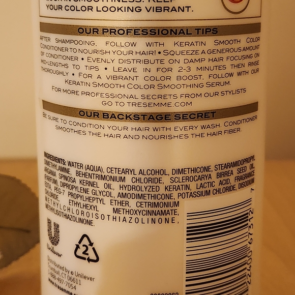 TRESemmé Expert Selection Keratin Smooth Color Conditioner - Picture 5 of 5